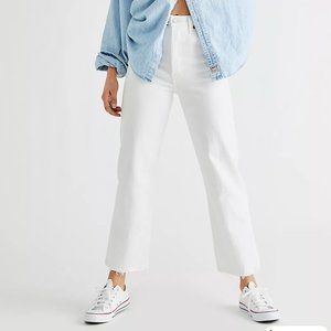 LIKE NEW Levi's Ribcage Straight Ankle Jeans (8)